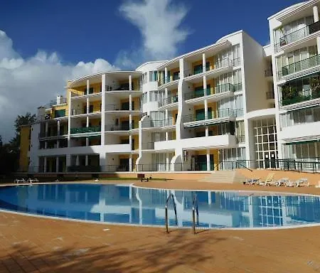 Condominio Primavera Da Rocha Apartment